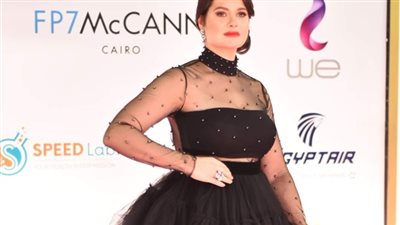 يسرا اللوزي بعد صورتها المثيرة للجدل أثناء حملها: 