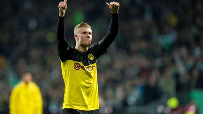 هالاند يعلق على مستقبله مع بروسيا دورتموند
