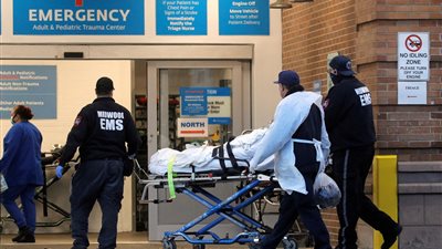 اكتشاف سلالة جديدة من كورونا وإصابة ماكرون.. أبرز أحداث العالم في أسبوع