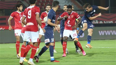 خاص.. الصفاقسي التونسي يُنقذ الأهلي من ورطة لاعبه