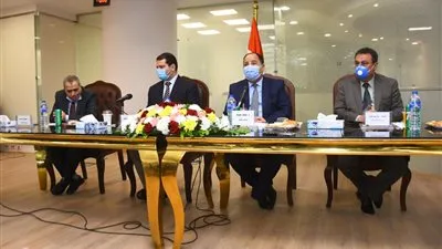 وزير المالية يعد بضخ دماء جديدة من الكوادر الشابة بالمواقع القيادية بمصلحة الضرائب