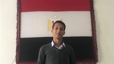 جامعة دمنهور تتراجع عن قرار فصل طالب أجرى مداخلة مع 