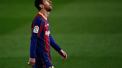 كومان يكشف حقيقة إصابة ليونيل ميسي