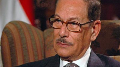 مصطفى بكري ينعى صفوف الشريف: رجل دولة وصاحب بصمات واضحة (فيديو)