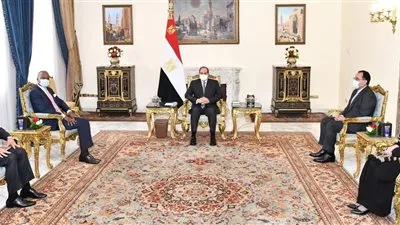 السيسي يناقش سبل تفعيل اتفاقية التجارة الحرة القارية الأفريقية