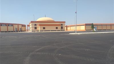 رئيس جهاز مدينة السادات يفتتح مشروع سوق الجملة