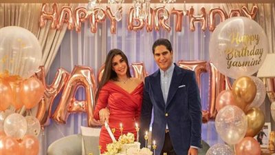 أبو هشيمة يحتفل بعيد ميلاد ياسمين صبري