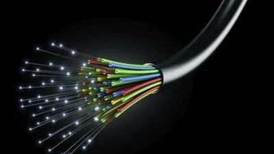 أورانج العالمية تبيع 50% في حصتها بوحدة الألياف