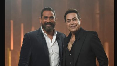 حكيم: فكرت في الاعتزالي بعد تحقيق حلمي بالغناء على مسرح الأولمبياد بعد أم كلثوم