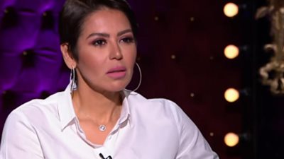 لقاء الخميسي ترد على منتقدي اتجاهها للغناء (فيديو)