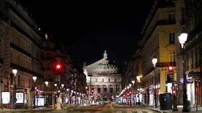 فرنسا تسجل 22086 إصابة جديدة بفيروس كورونا