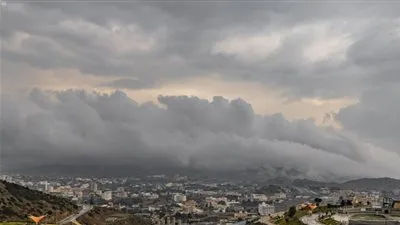 أمطار وبرودة تصل حد الصقيع.. الأرصاد تحذر من طقس الخميس