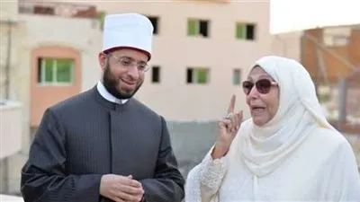 بكاء الشيخ أسامة الأزهري متأثرًا أثناء الحديث عند الدكتورة عبلة الكحلاوي 