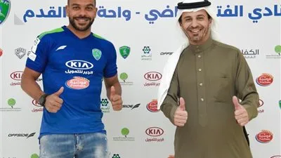 نادي الفتح يعزز صفوفه بالمهاجم 