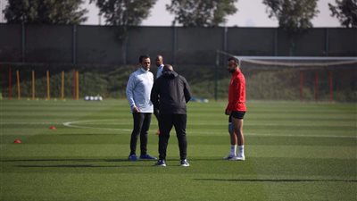 موسيماني يحفز أفشة في جلسة خاصة قبل صدام البايرن 