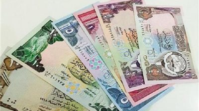 عاجل ..  سعر صرف الدينار الكويتي يفقد مستويات 52 جنيه 