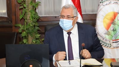 الزراعة تتفق مع الري على تحديد المساحات المزروعة من الأرز والبنجر والقصب هذا العام