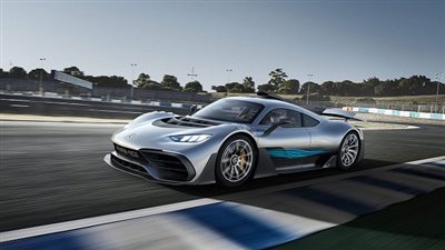 مرسيدس AMG One تلتهم الحلبة استعدادا لبطولات الفورمولا 1 (فيديو)