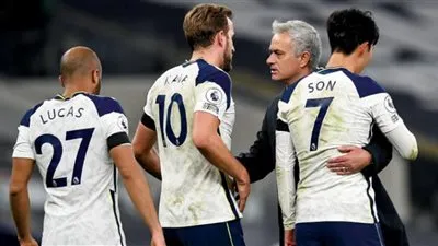 موعد مباراة توتنهام ووست بروميتش اليوم الأحد