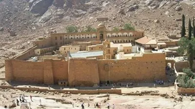 خبير أثري: 5 مجمعات للأديان تؤهل مصر لاحتلال المركز الأول في السياحة الدينية