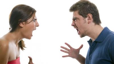 منها الصراخ في وجه الشريك.. عجائب وغرائب الاحتفال بعيد الحب حول العالم