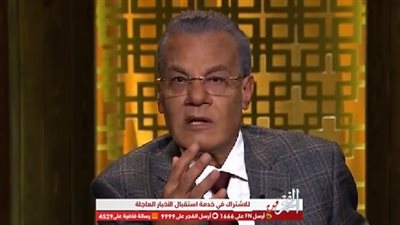 والدها كان يصطحبها معه في الموالد.. عادل حمودة يكشف عن بدايات أم كلثوم الفنية (فيديو)