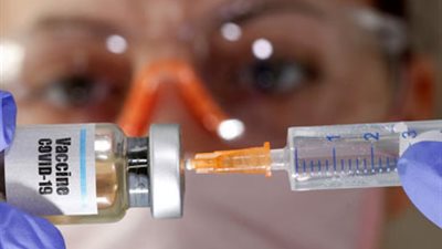 مدير الإدارة الصحية بالقنطرة: حصلت على الجرعة الثانية من اللقاح.. والدنيا تمام 