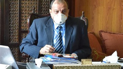 بمناسبة التيرم الثاني.. مكافأة 500 للعاملين بجامعة بني سويف