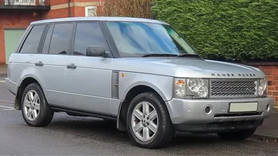 سيارة رنج روفر مطلوبة على 