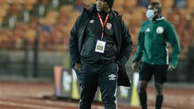 موسيماني يحسم مشاركة نجم الأهلي ضد سيمبا التنزاني 