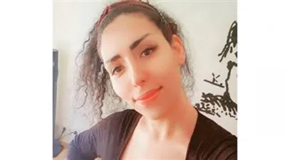 مصرية متحولة جنسيًا متزوجة وتعيش في ألمانيا.. ننشر قصة كارلا مسعود