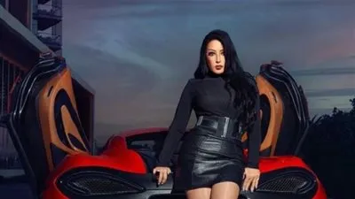 بعد غياب.. إطلالة جريئة تضع سمية الخشاب على صدارة جوجل