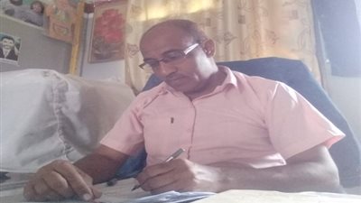 ناشط سياسي لـ