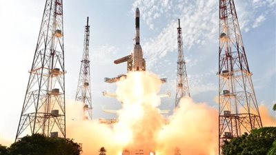 توقعات بنمو حجم سوق الأقمار الصناعية إلى 7.1 مليار دولار