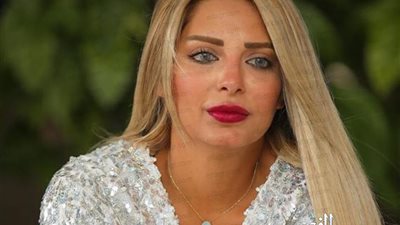 وقف الإعلامية مي حلمي وتحويلها للتحقيق.. تفاصيل