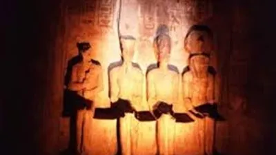 كواليس مشاهدة تعامد الشمس على رمسيس الثاني بأبوسمبل