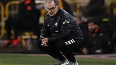 بيلسا يوجه رسالة غريبة إلى إدارة ليدز يونايتد