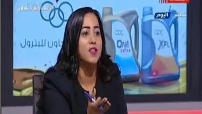 خبيرة أسرية: لا يوجد مانع من استشارة الأهل في مشكلات الزوجين (فيديو)