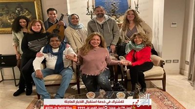 عاجل.. أول ظهور لمحمد منير بعد أزمته الصحية (صور)