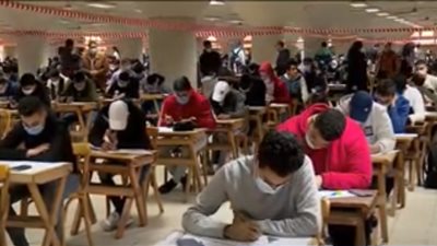 رئيس جامعة مطروح: طلابنا ملتزمين.. ولم يتهرب أحد منهم من الامتحان (فيديو)