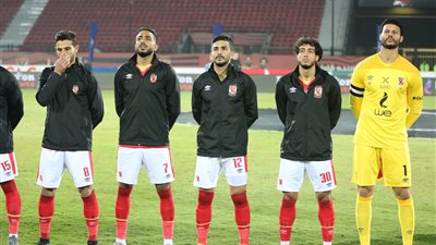 مفاجآت في تشكيل الأهلي المتوقع ضد طلائع الجيش بالدوري
