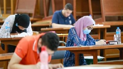 دعاء دخول الامتحان يتصدر جوجل.. 5 أدعية ينصح بترديدها قبل الدخول إلى اللجان