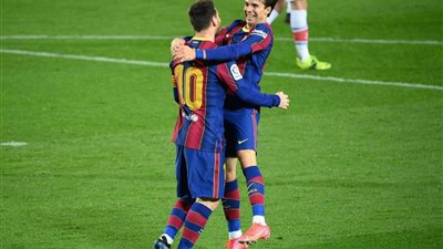 بعد الإصابة .. برشلونة يوضح موقف نجميه