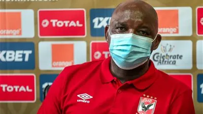 ردة فعل قوية من موسيماني ضد ثنائي الأهلي بعد واقعة فيتا كلوب