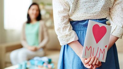 متى موعد عيد الام 2021 وبداية ومظاهر الاحتفال به Happy Mother’s Day ونشأته وتأسيسه