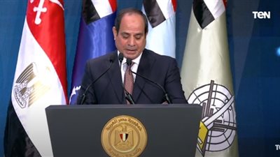 السيسي: التاريخ سيتوقف أمام تضحيات الشهداء إجلالا واحتراما (فيديو)