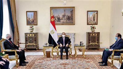 عاجل.. السيسي يستقبل رئيس الاستخبارات الخارجي الفرنسي