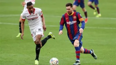 قناة مفتوحة تنقل مباراة برشلونة ضد هويسكا في الدوري الاسباني 