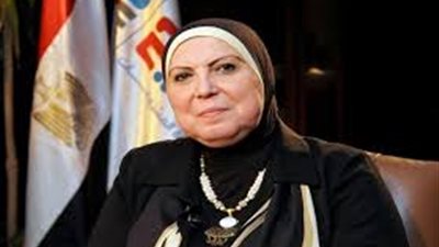  وزيرة الصناعة: الحكومة تولى اهتماما كبيراً ببرامج دعم وتمكين المرأة