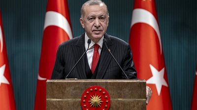 بذخ أردوغان.. نفقات إضافية للرئاسة وبعض الوزارات رغم دعوات التقشف